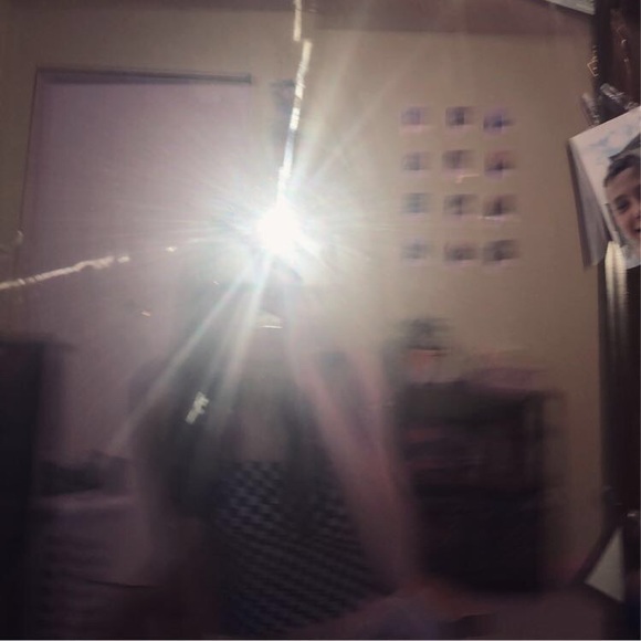 Meet your Posher, Mercedez - Picture 1 of 1